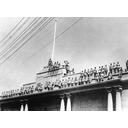 Soldados del Ejército Popular de Liberación ocupan el Palacio Presidencial en Nankín, 22 de abril de 1949..jpg